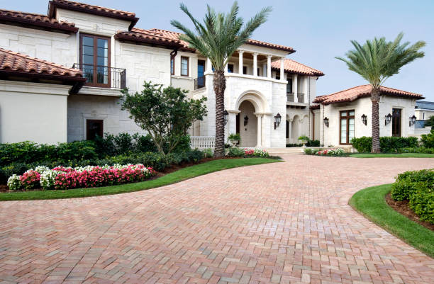 Best Professional Driveway Pavers  in Valley Falls, RI